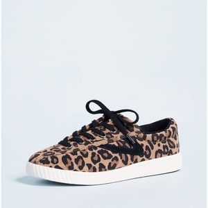 Tretorn Nylite leopard sneakers NWT!